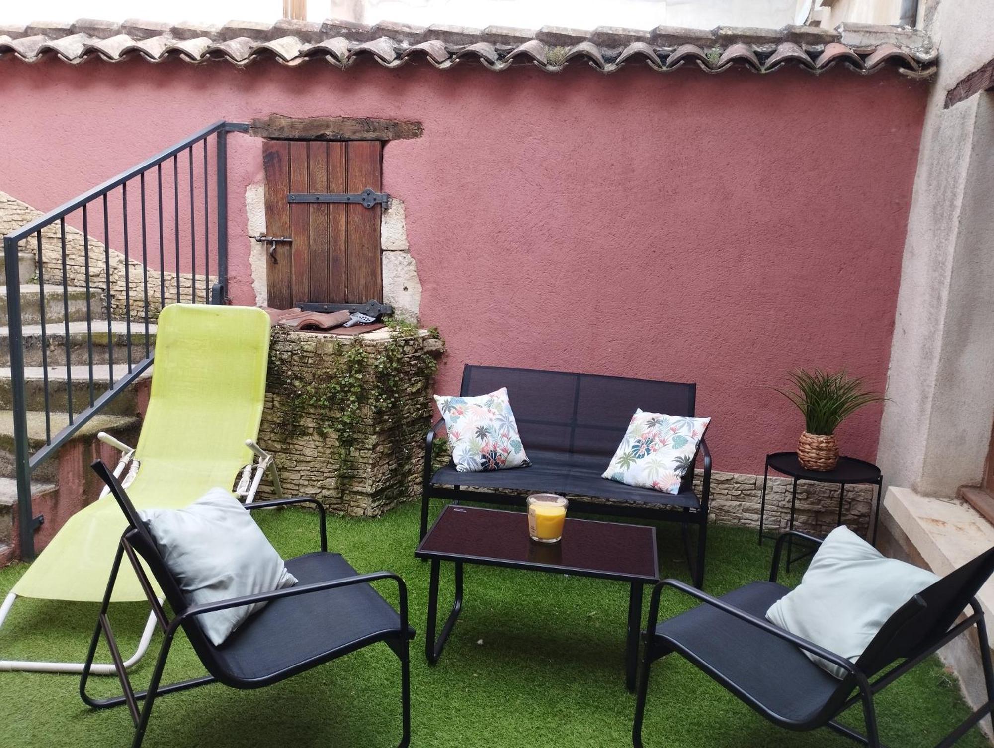 La Maison De Marie, Cosy Et Spacieuse - 3 Chambres Dont Une Climatisee 沙拉罗讷河畔沙蒂永 外观 照片